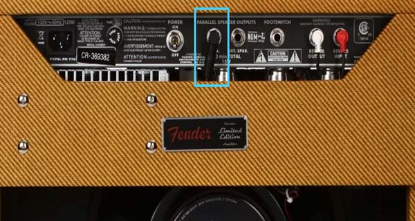 Connecting a Combo Amp